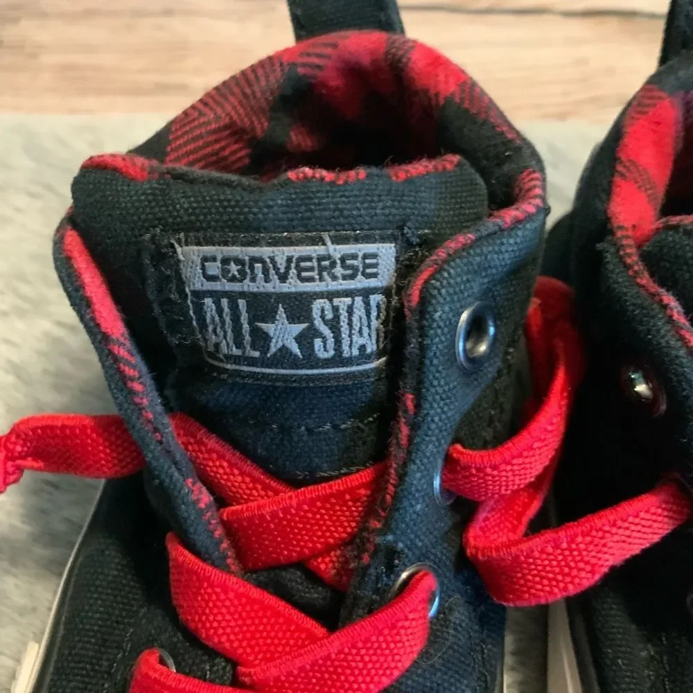 Converse All Star Black & Red Hi-Top Sneakers Size 5